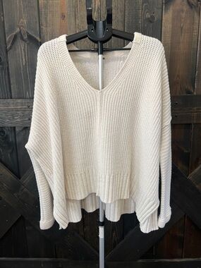Free People Oversized Slouchy Sweater XS S Ivory Chunky Knit Boho Coastal Casual